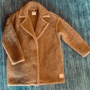 Alwero mid-length fluffy 100% wool coat and headband set